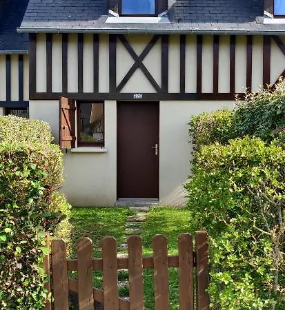 Avec Jardin Et Velos Apartment Cabourg
